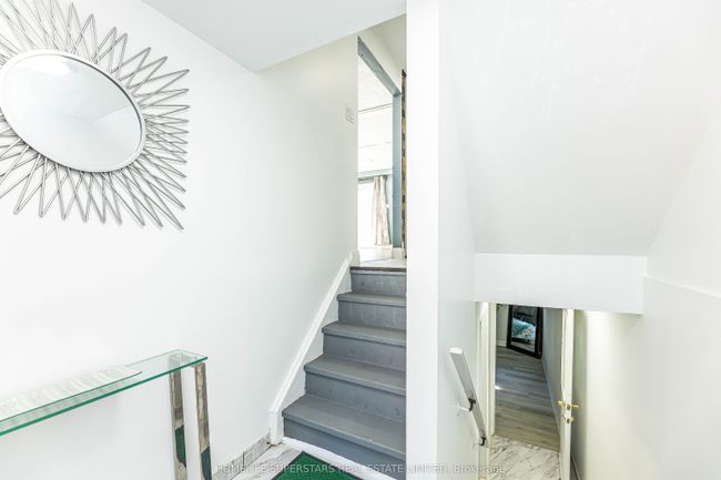 13 Thistle Down Blvd, Condo with 4 bedrooms, 3 bathrooms and 1 parking in Toronto ON | Image 7
