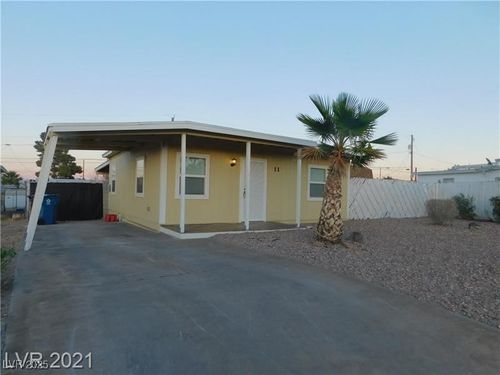 11 New Mexico Way, Henderson, NV, 89015-7212 | Card Image