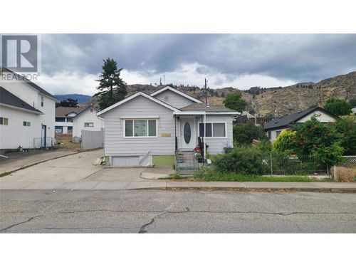 6348 Kootenay Street Street, Oliver, BC, V0H1T0 | Card Image