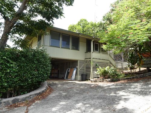 1944 10th Ave, Honolulu, HI, 96816-2910 | Card Image