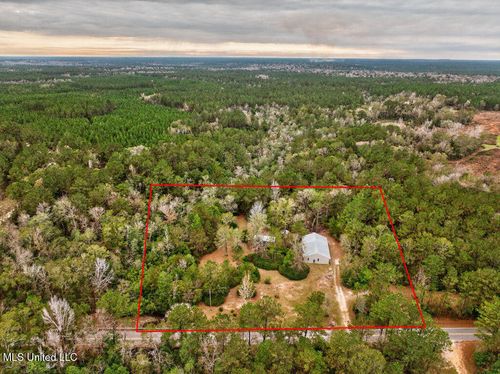 931 Benndale Rd, Wiggins, MS, 39577-9309 | Card Image