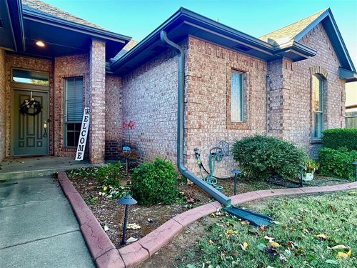 8924 Nw 111th St, Oklahoma City, OK, 73162-3000 | Card Image