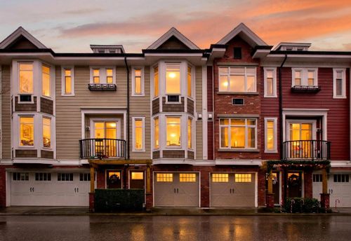 109-20738 84 Ave, Langley, BC, V2Y0J6 | Card Image