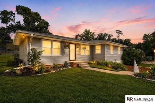 4317 N 108th St, Omaha, NE, 68164-2352 | Card Image