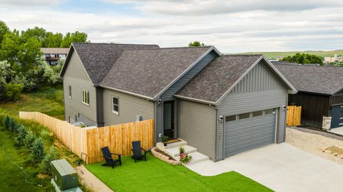 389 Legacy Rd, Sheridan, WY, 82801-6732 | Card Image