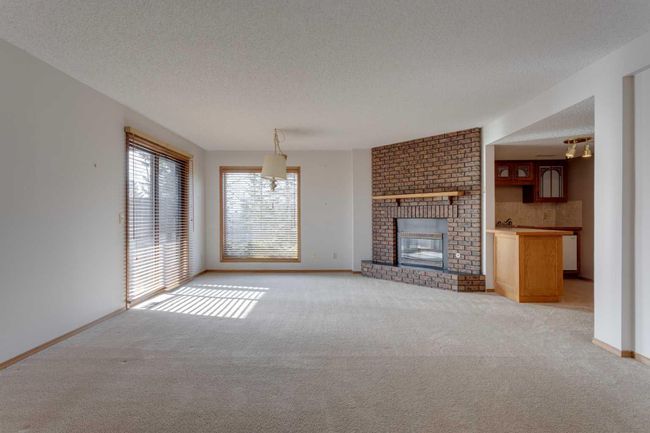 38 - 118 Strathcona Road Sw, Townhouse with 2 bedrooms, 2 bathrooms and 4 parking in Calgary AB | Image 23