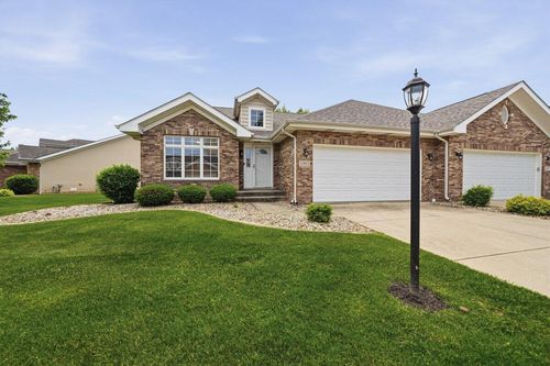11913 W 107th Pl, Saint John, IN, 46373-8868 | Card Image