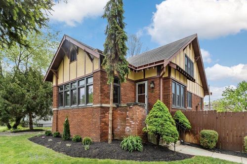 235 Acton Rd, Columbus, OH, 43214-3343 | Card Image