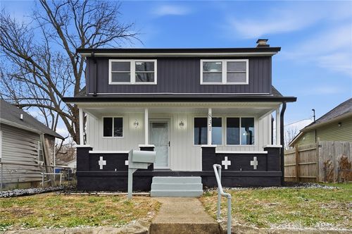 831 17th Ave, Middletown, OH, 45044-5636 | Card Image