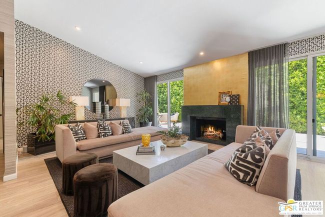 3708 E Bogert Trl, Condo with 2 bedrooms, 3 bathrooms and 2 parking in Palm Springs CA | Image 14