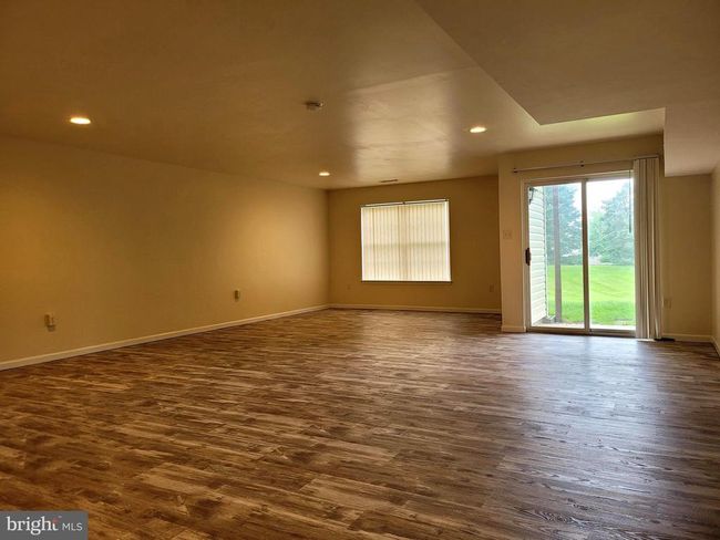 128 Hickory Ln, Townhouse with 3 bedrooms, 3 bathrooms and null parking in WYOMISSING PA | Image 19