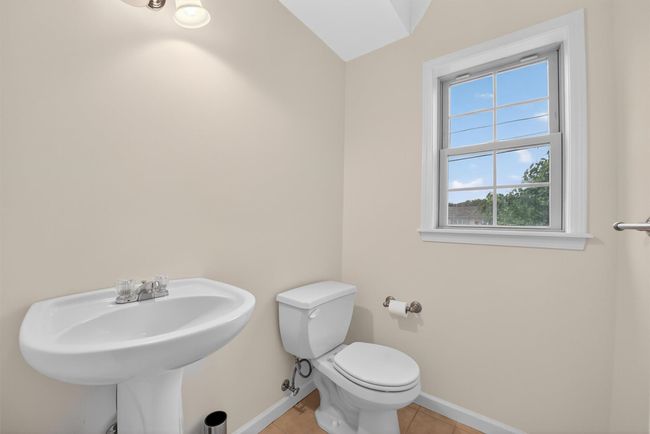 Powder Room | Image 19