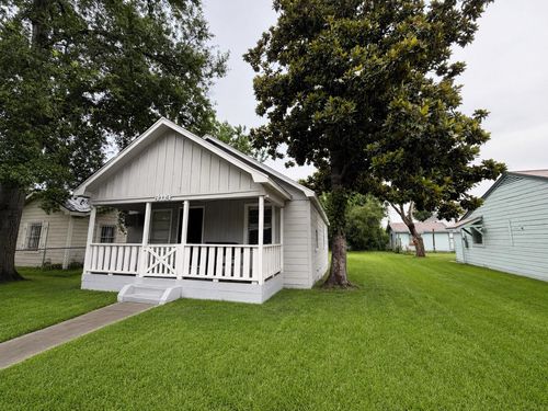 4114 Averill St, Houston, TX, 77009-4020 | Card Image