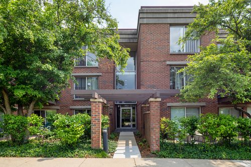 apt-223-422 Kelburn Rd, Deerfield, IL, 60015-4366 | Card Image