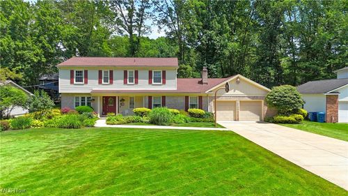 5199 Sampson Drive, Youngstown, OH, 44505 | Card Image