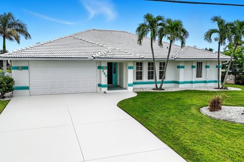 260 Coronado Dr, PUNTA GORDA, FL, 33950-6408 | Card Image