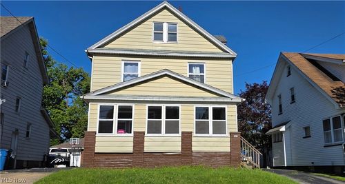 127 Courtland Ave, Campbell, OH, 44405-1058 | Card Image