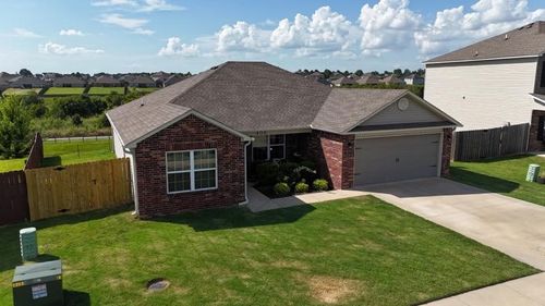 406 Woodland St, Lowell, AR, 72745-6031 | Card Image