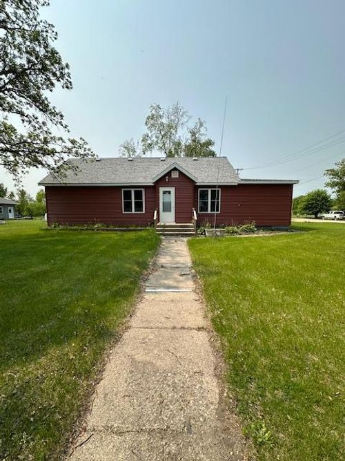 601 1st St S, Karlstad, MN, 56732-4045 | Card Image