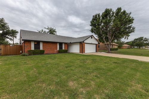 3708 7th St, Sachse, TX, 75048-3846 | Card Image