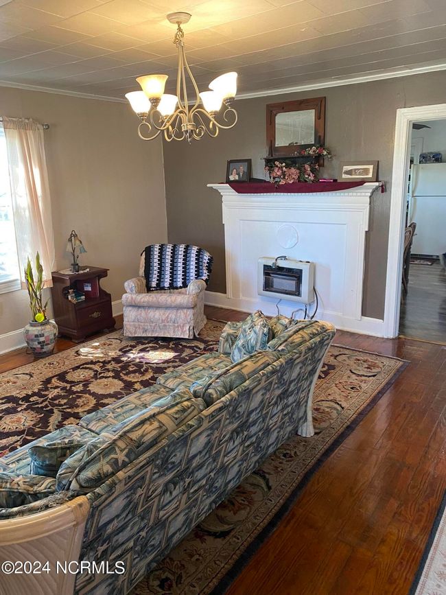 412 S William Hooker Dr, House other with 2 bedrooms, 1 bathrooms and null parking in Hookerton NC | Image 8