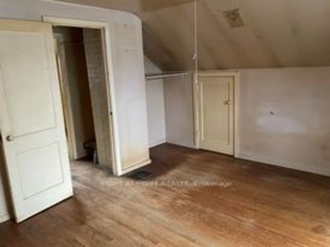 8 Ontario St, House other with 3 bedrooms, 1 bathrooms and 2 parking in Ajax ON | Image 11