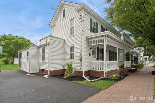 75 N Main St, Cranbury, NJ, 08512-3242 | Card Image