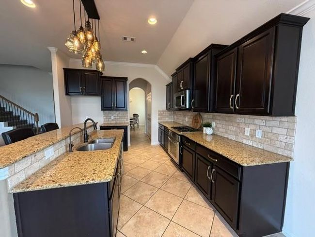 Kitchen | Image 7