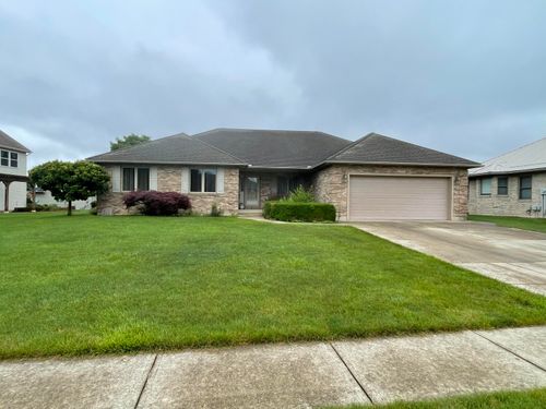 1554 Westlake Dr, Sidney, OH, 45365-8176 | Card Image