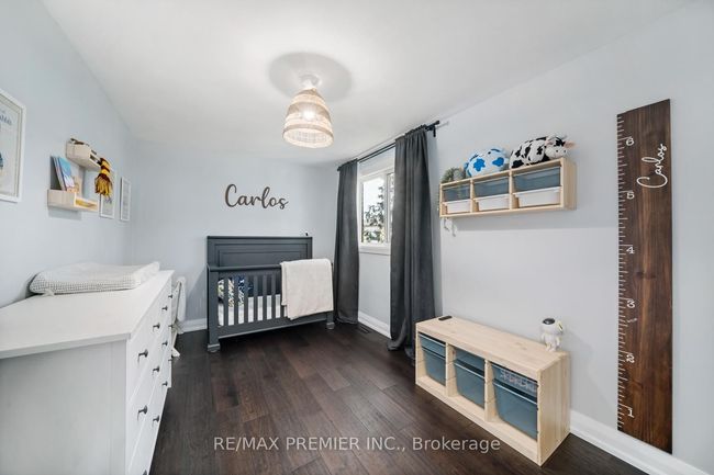 122 Robert Hicks Dr, House attached with 6 bedrooms, 5 bathrooms and 2 parking in North York ON | Image 20