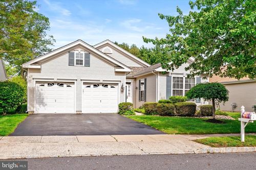 10 Powderhorn Way, Allentown, NJ, 08501-1871 | Card Image