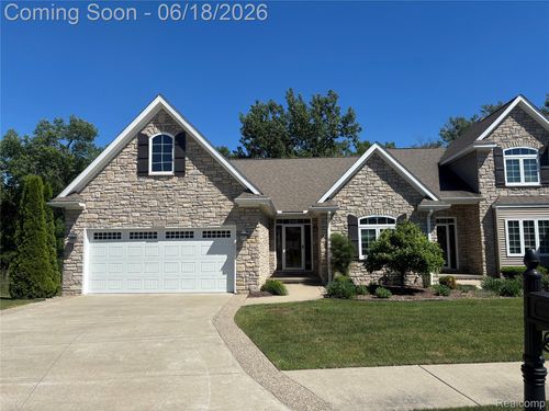 12347 Worthington Ct, Grand Blanc, MI, 48439-2471 | Card Image