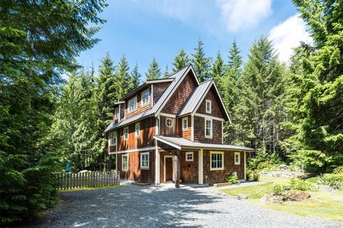 3890 Trailhead Dr, Sooke, BC, V9Z1L1 | Card Image