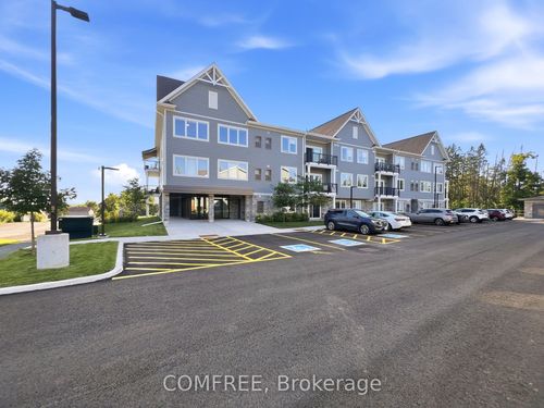 301-19 Hampton Lane, Lakefield, ON, K0L2H0 | Card Image