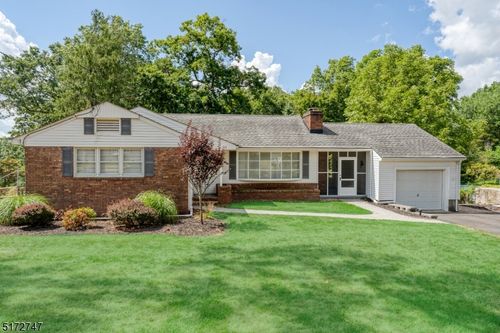 69 Cedar Grove Rd, Branchburg, NJ, 08876-3654 | Card Image