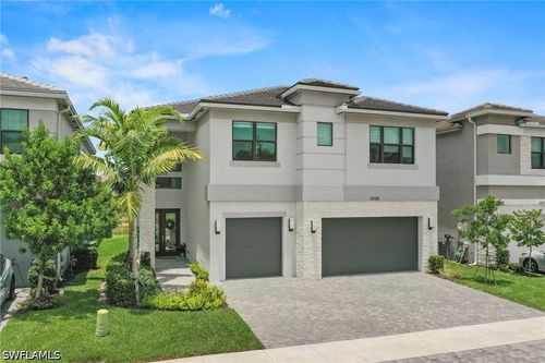 20281 Fair Oak Ln, ESTERO, FL, 33928-4067 | Card Image