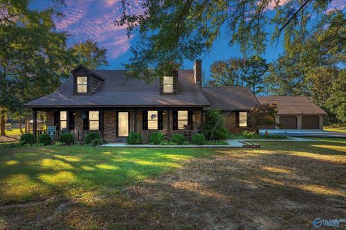 4819 Indian Hills Rd Se, Decatur, AL, 35603-5207 | Card Image