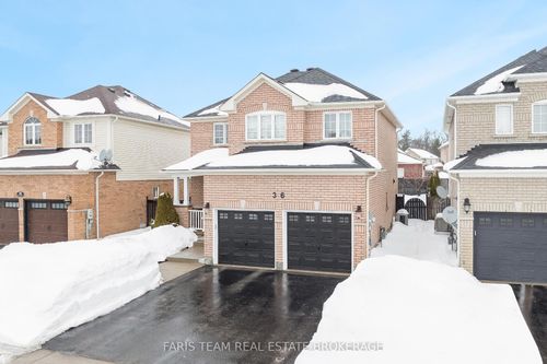 36 Connaught Lane, Barrie, ON, L4M0A6 | Card Image