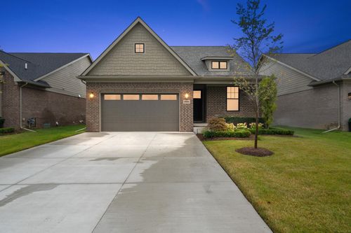 5896 Willow Grove Dr, Troy, MI, 48085-3349 | Card Image