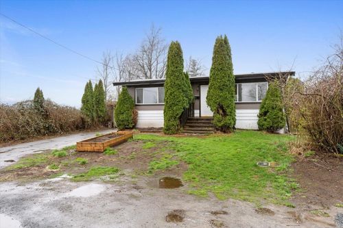 9122 Hiebert St, Chilliwack, BC, V2P6C7 | Card Image