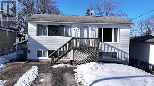 1032 Ninth St N, Kenora, ON, P9N2T3 | Card Image