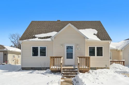 214 9th St, Aplington, IA, 50604-1031 | Card Image