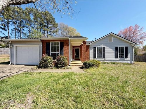 2901 Inverloch Cir, Duluth, GA, 30096-6260 | Card Image