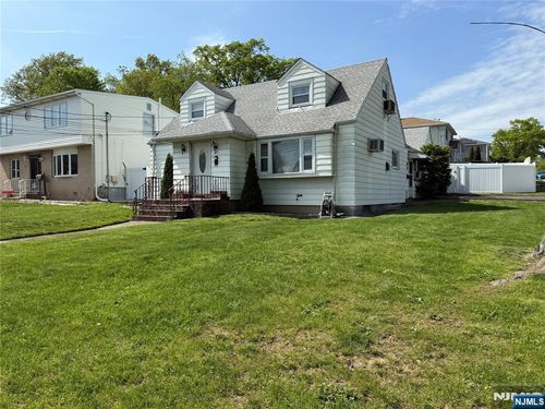 65 Hamilton Ave, Elmwood Park, NJ, 07407-2934 | Card Image