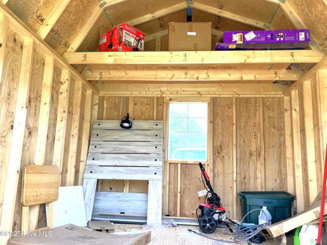 Shed interior | Image 25