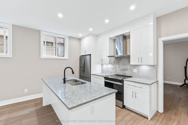 D - 419 Ravenhill Ave, Home with 2 bedrooms, 2 bathrooms and 1 parking in Ottawa ON | Image 8