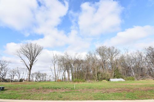 8812 Dahlia Ct, Evansville, IN, 47725-0027 | Card Image