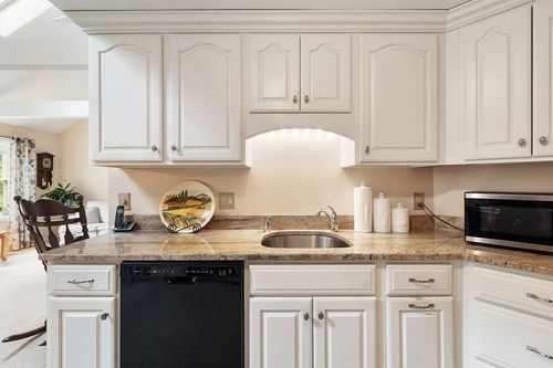 3-3 Chandler Dr, Atkinson, NH, 03811-2100 | Card Image