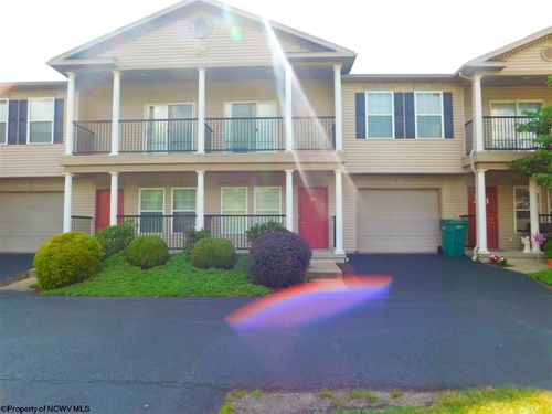 54 Barrington Court, Bridgeport, WV, 26330 | Card Image