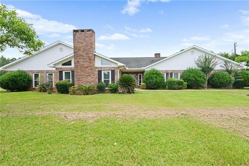 7540 Two Mile Rd, Irvington, AL, 36544-3200 | Card Image